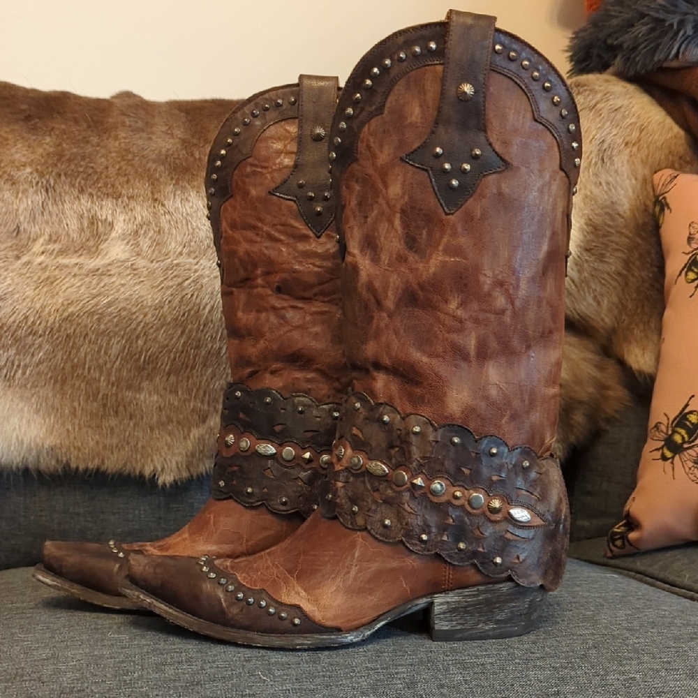 Old Gringo 2 Tone Brown Leather Studded Cowboy Boots with removable Sashes